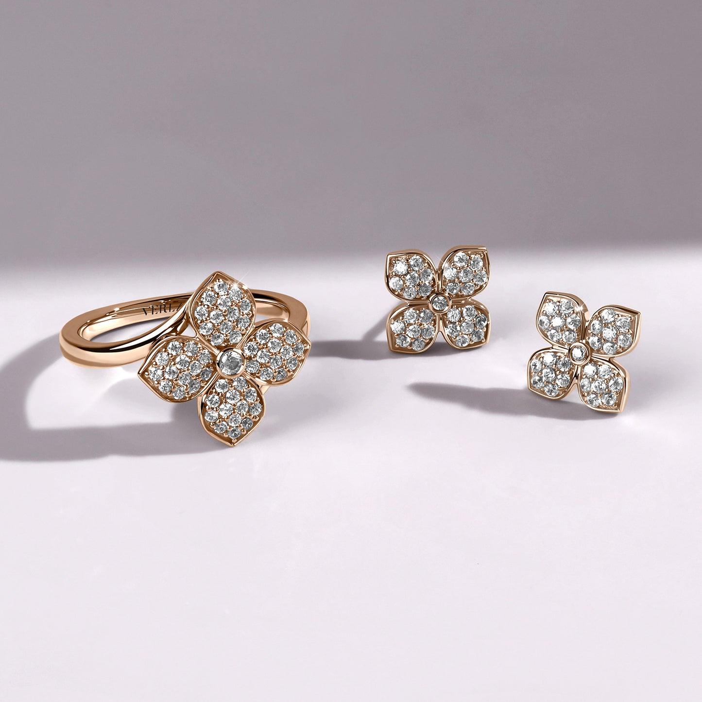 La Fleur Radiant Luxe Studs