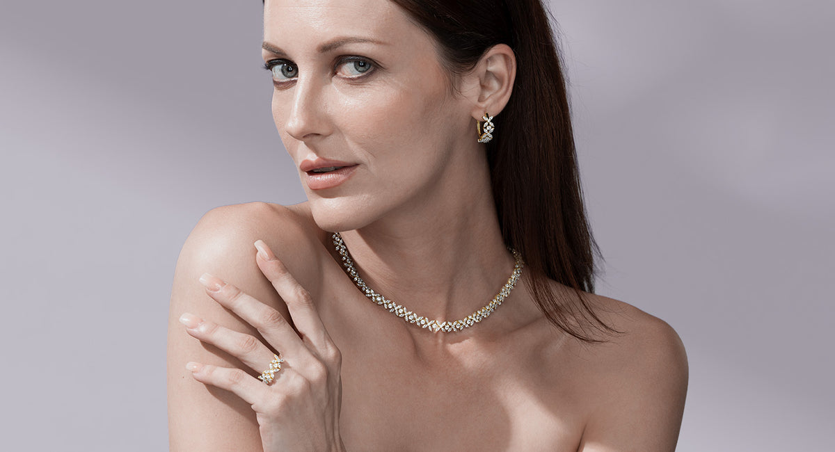 Verlas Alyssa Marquise diamond jewelry set featuring a necklace, earrings, and ring crafted in gold with sparkling lab-grown diamonds.