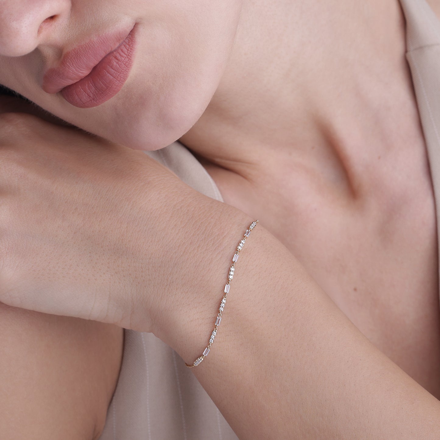 Emerald Link & Diamond Bar Bracelet