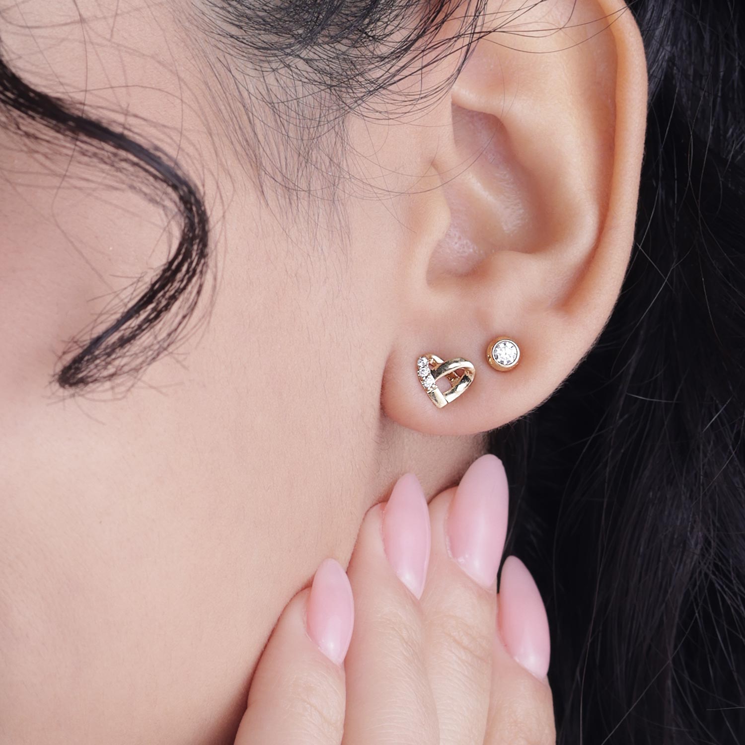 Faceted Thick Bezel Round Studs