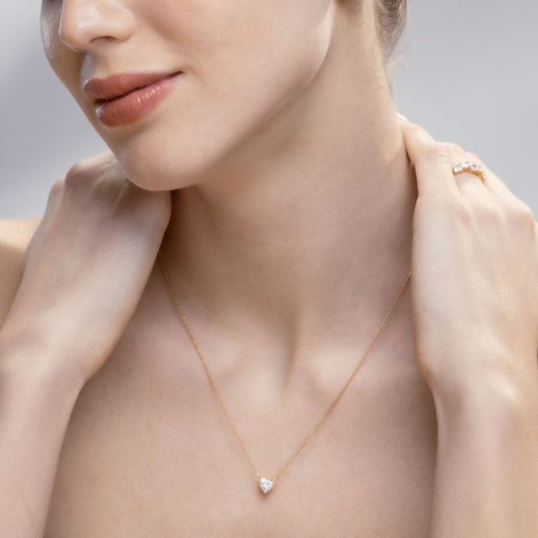 Solitaire Heart Pendant Necklace - Medium