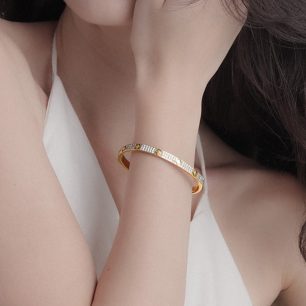 La Fleur 3-Rows Square Bangle