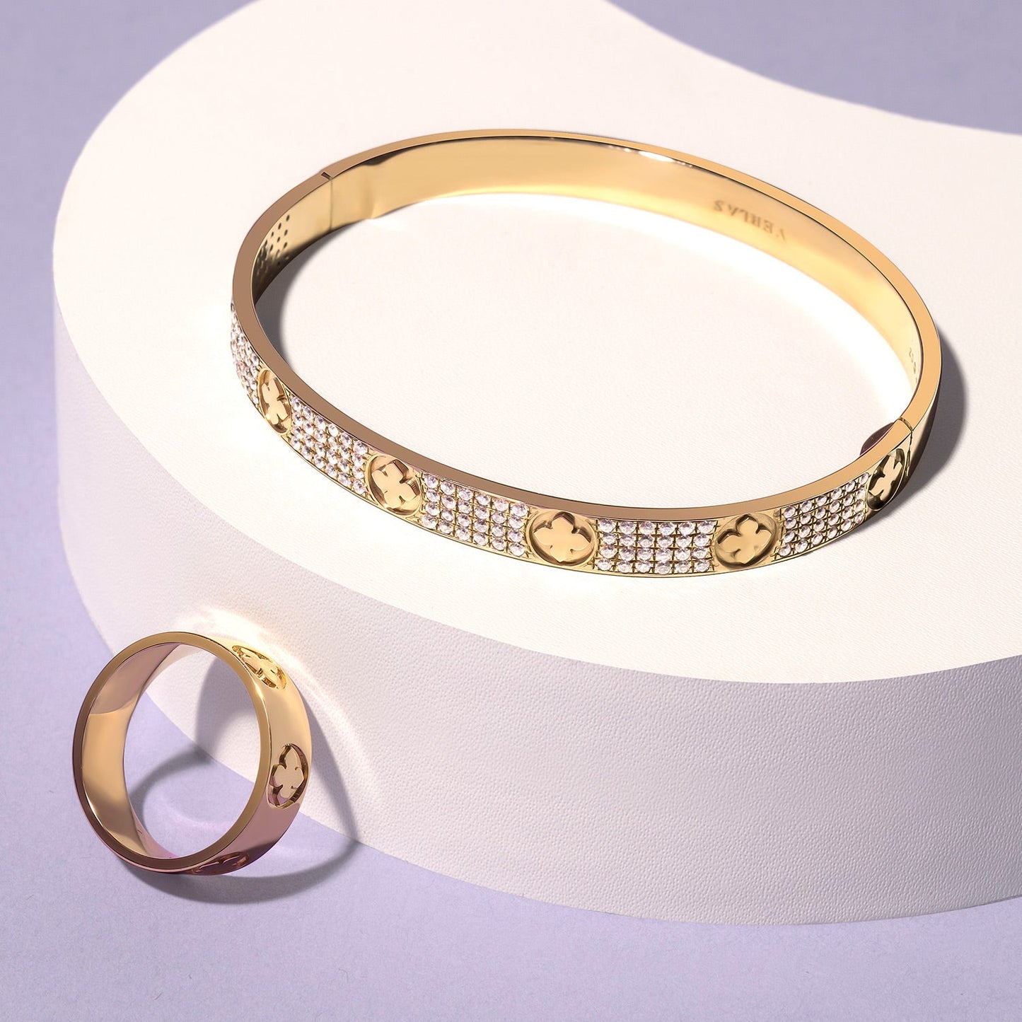 La Fleur 4-Rows Round Bangle