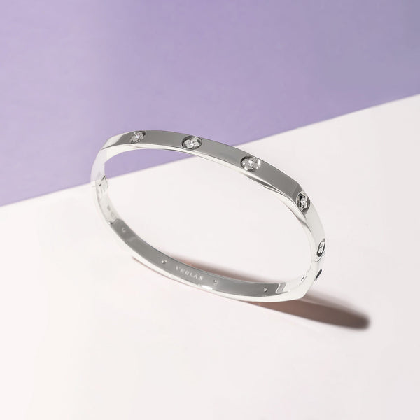 La Fleur 12-Stone 5mm Square Bangle