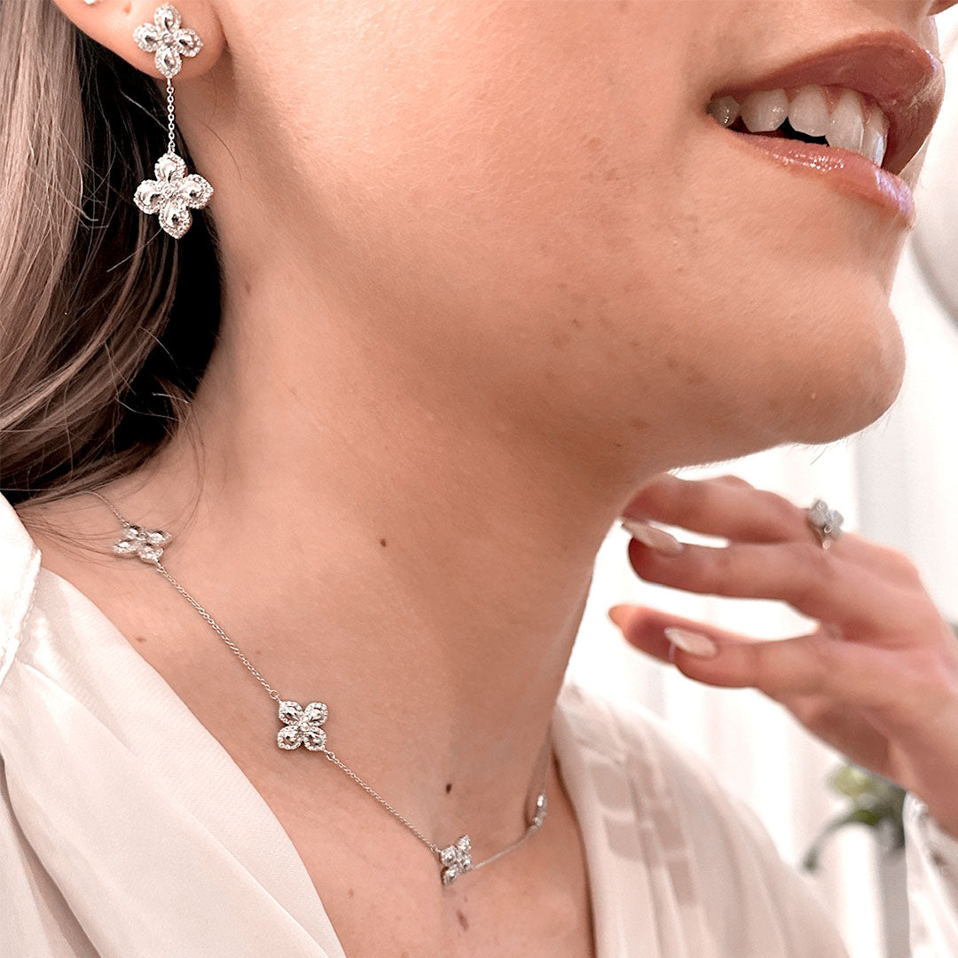 La Fleur Contour Drop Diamond Earrings