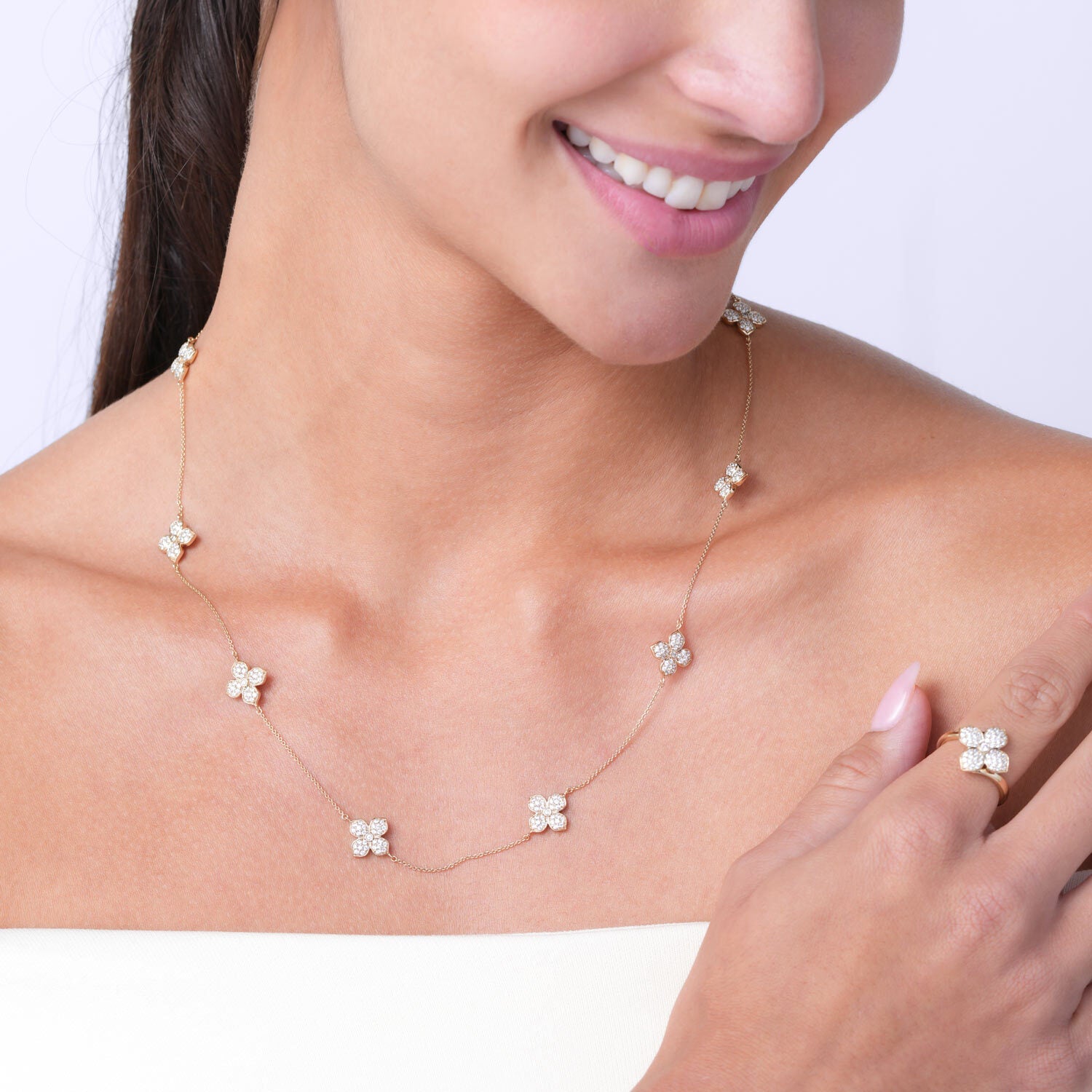 La Fleur Dainty Luxe Radiant Stationed Necklace
