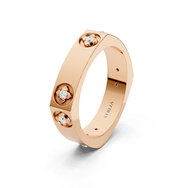 La Fleur 8 Round-Cut 4.10mm Square Band