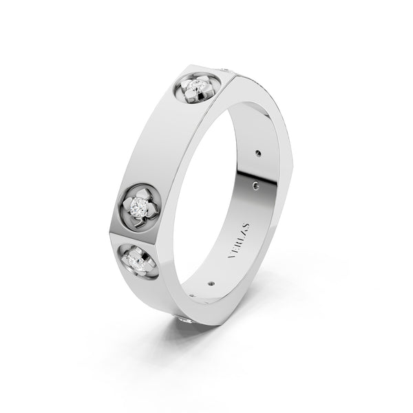 La Fleur 8 Round-Cut 4.10mm Square Band