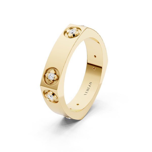 La Fleur 8 Round-Cut 4.10mm Square Band