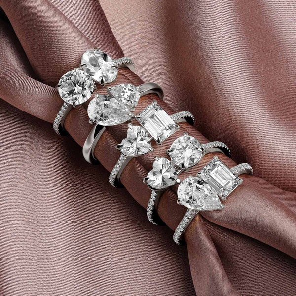 Round Oval Toi-et-Moi Signature Ring