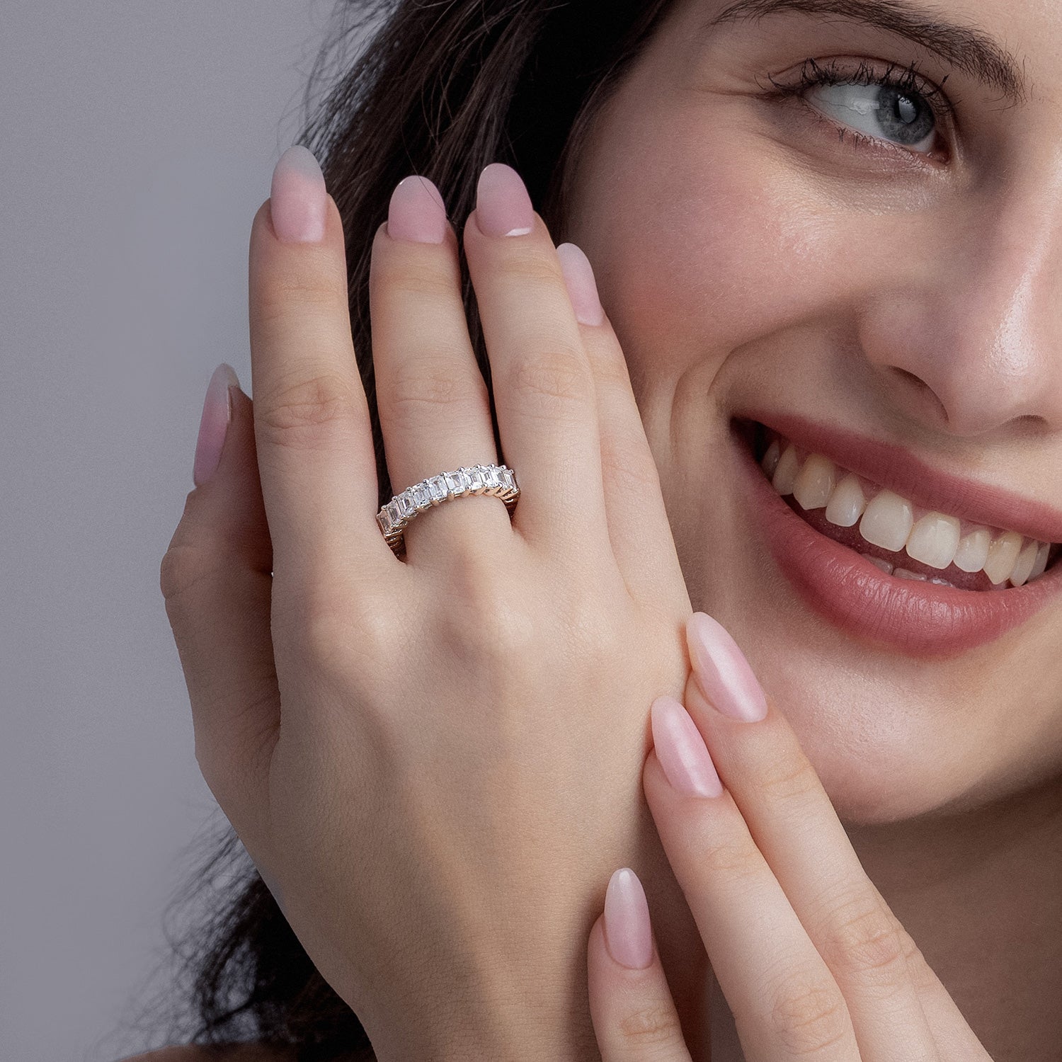 Classic Emerald Eternity Band