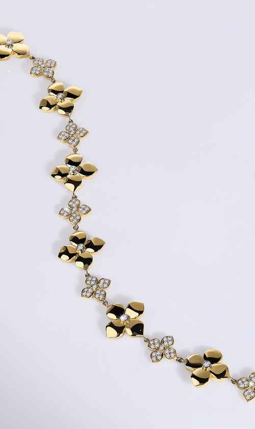 La Fleur Luxe Blooming Bracelet